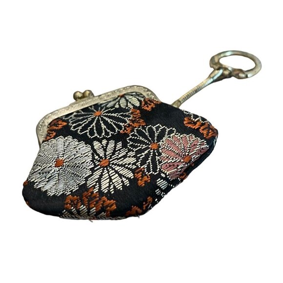 Unbranded Handbags - Vintage 1950s Clasp Keychain Rainbonnet Holder Change Purse Embroidered